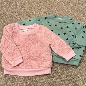 Cat & Jack Pink Textured Pink and Green Heart Sweatshirt Set. 3-6 Months